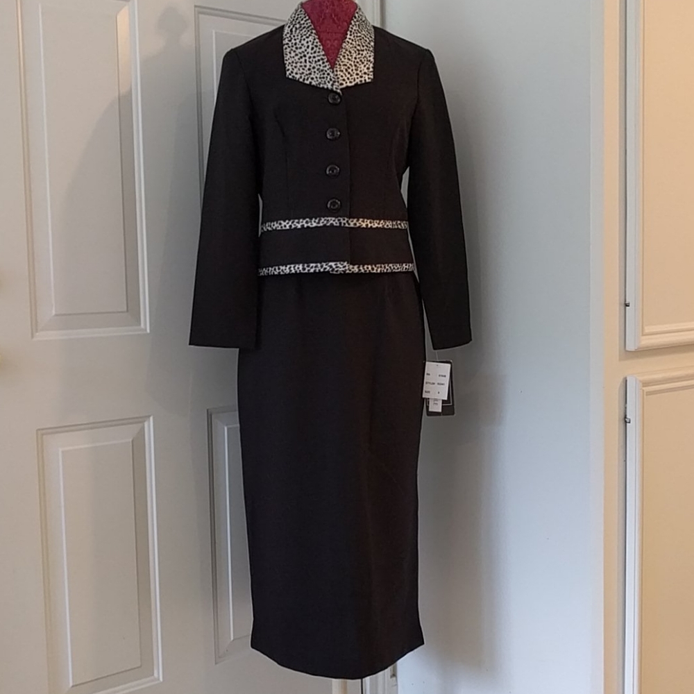 NWT Sweet Suit brand suit size 8P